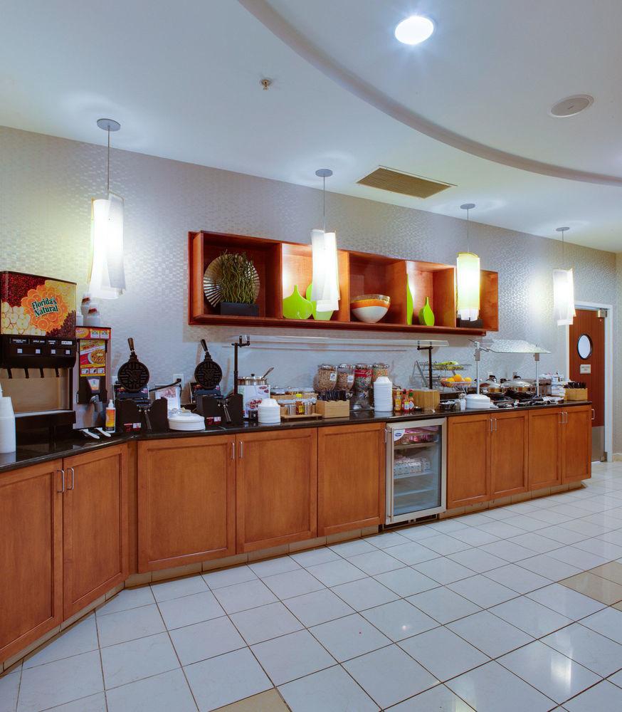 Springhill Suites Savannah Airport Exterior photo